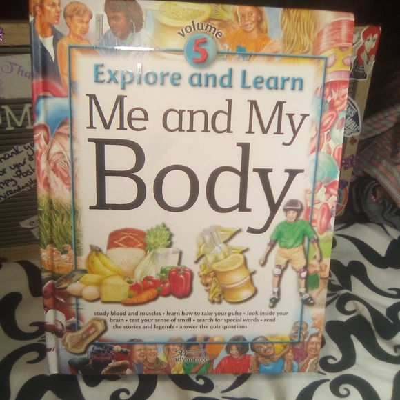 SET $150........EXPENSIVE EXPLORE AND LEARN BOOK SET PAID. $369. - Picture 8 of 8